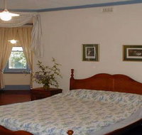 Warwick House - Accommodation Nelson Bay