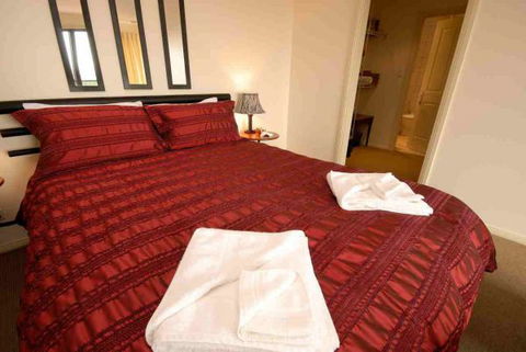 Dalton On The Lake - Accommodation Nelson Bay 4