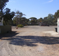 Woomera Traveller's Village and Caravan Park - Accommodation Nelson Bay