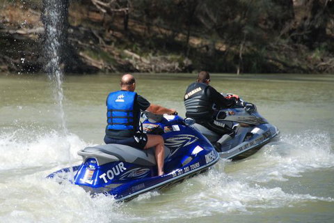Murray River Queen Backpackers - Accommodation Nelson Bay 2
