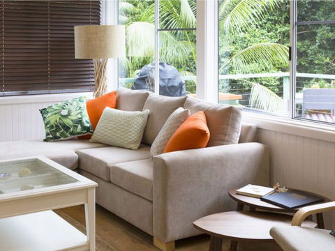Admiralty Apartments - Accommodation Nelson Bay 2