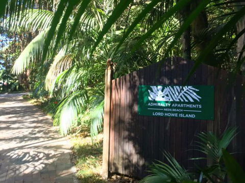 Admiralty Apartments - Accommodation Nelson Bay 5