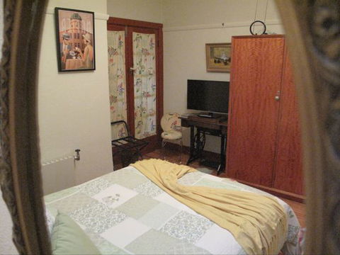 B&B Wodonga - Art Deco Accommodation - Accommodation Nelson Bay 4