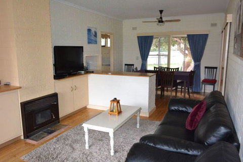 Goolwa Getaway - Accommodation Nelson Bay 2