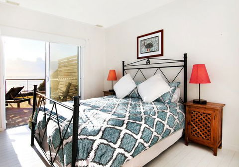 Headlands Beach House - Accommodation Nelson Bay 6