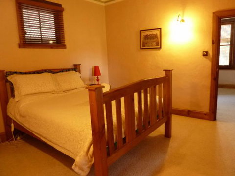 Kaesler Cottages - Accommodation Nelson Bay 3