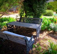 The Pig and Whistle - Accommodation Nelson Bay