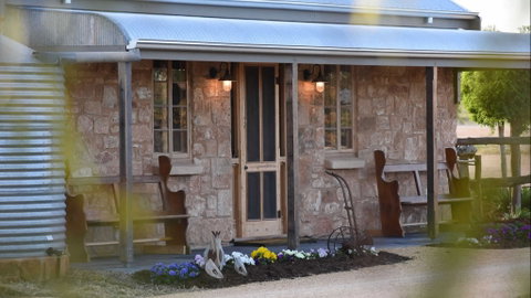 Riverline Cottage - Accommodation Nelson Bay 0
