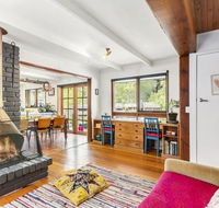 Ocean Groovers Getaway - Accommodation Nelson Bay
