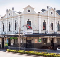 Pedens Hotel - Accommodation Nelson Bay