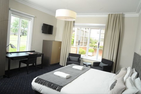 Sovereign Hill Hotel - Accommodation Nelson Bay 1