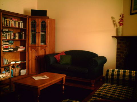 The Cottage No 12 On North - Accommodation Nelson Bay 1