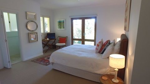 The Ridge Retreat Mollymook - Accommodation Nelson Bay 4