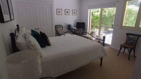 The Ridge Retreat Mollymook - Accommodation Nelson Bay 5