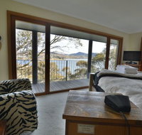 The Point Jindabyne - Accommodation Nelson Bay