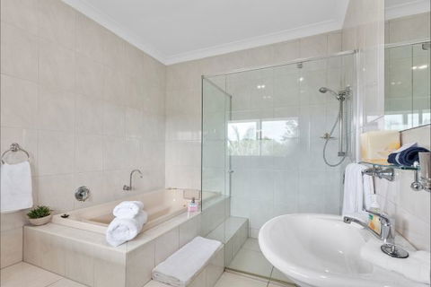 The Country House At Hunchy Luxury Bed And Breakfast Accommodation - Accommodation Nelson Bay 3