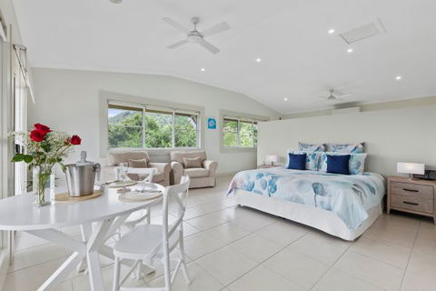 The Country House At Hunchy Luxury Bed And Breakfast Accommodation - Accommodation Nelson Bay 4