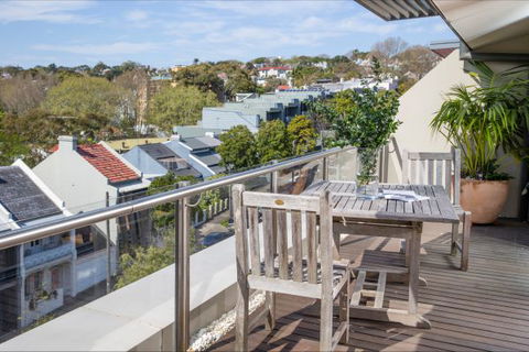 Trumper Loft - Accommodation Nelson Bay 4