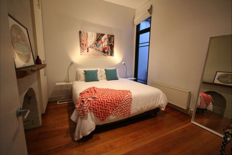 Two Five Zero / Richmond - Accommodation Nelson Bay 5