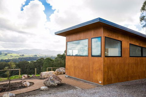 Vivere Retreat - Accommodation Nelson Bay 0