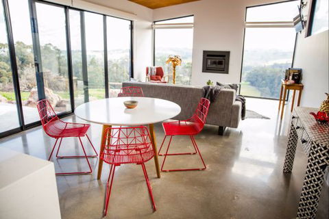 Vivere Retreat - Accommodation Nelson Bay 7