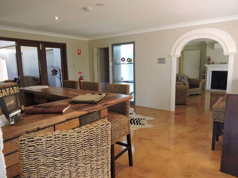 Zebras - Accommodation Nelson Bay 0