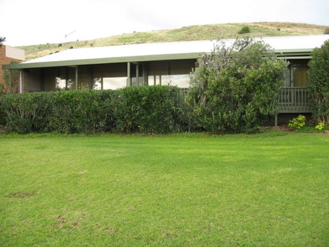 100 Gold Coast Drive, Carrickalinga - Accommodation Nelson Bay 0