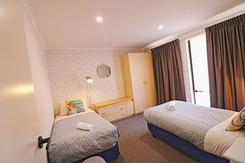 Aquarius Merimbula - Accommodation Nelson Bay 4