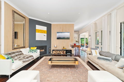 Bellbird - Accommodation Nelson Bay 4