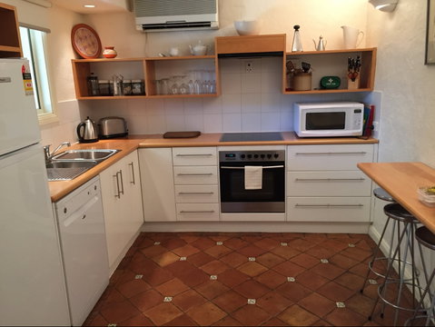 Dennis Cottage - Accommodation Nelson Bay 1