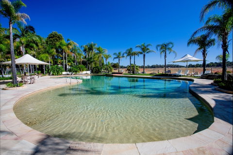 Discovery Parks - Lake Hume - Nelsons Bay Accommodation 0
