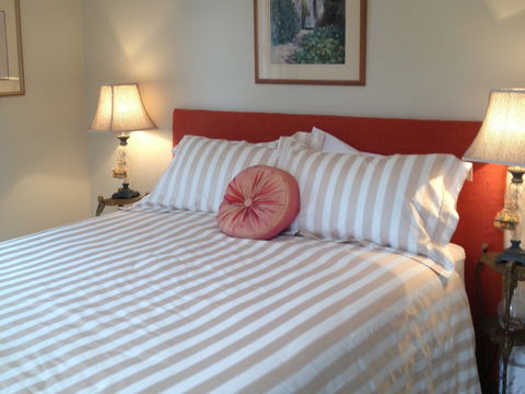 Every Man And His Dog Vineyard - Accommodation Nelson Bay 0