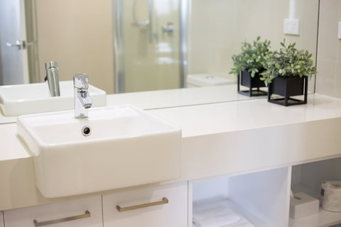 H20 Apartments - Nelson Bay Accommodation.com 6