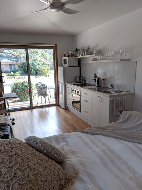 Lake's Folly Studio - Accommodation Nelson Bay 0