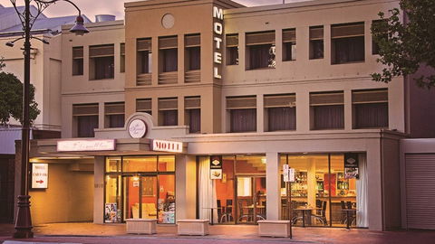 The OConnell Inn - Accommodation Nelson Bay 0