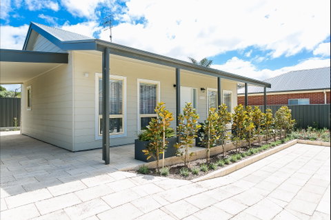 MILL ESTATE | The Abode - Accommodation Nelson Bay 0