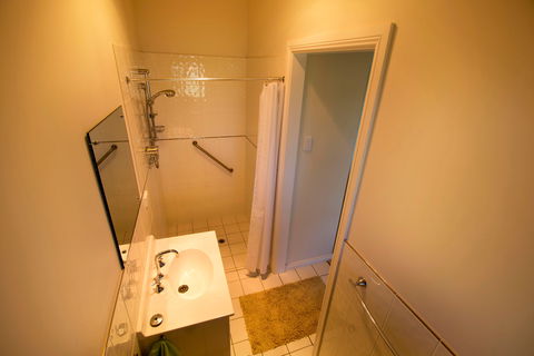 Pelican Perch Retreat - Accommodation Nelson Bay 7