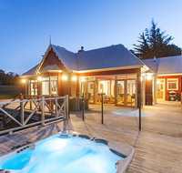 The Peninsula Experience - Accommodation Nelson Bay