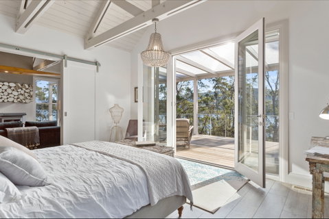 The Peninsula Experience - Accommodation Nelson Bay 5