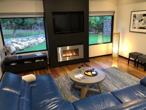 WA HomeStay - Accommodation Nelson Bay 2