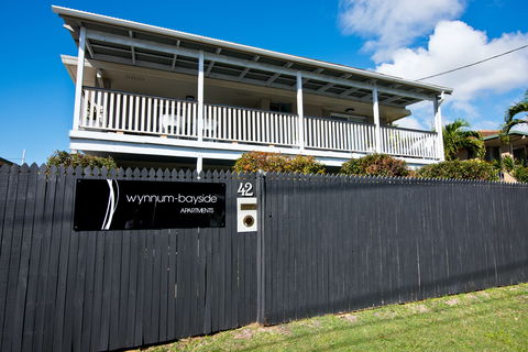Wynnum Bayside Apartments - Accommodation Nelson Bay 1