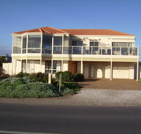 Century 21 SouthCoast Hayman - Accommodation Nelson Bay