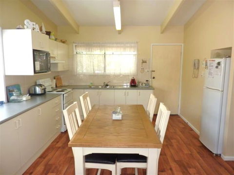 Charm At The Inlet - Accommodation Nelson Bay 2