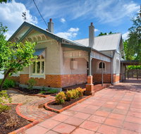 Crisp Street Cottage - Accommodation Nelson Bay