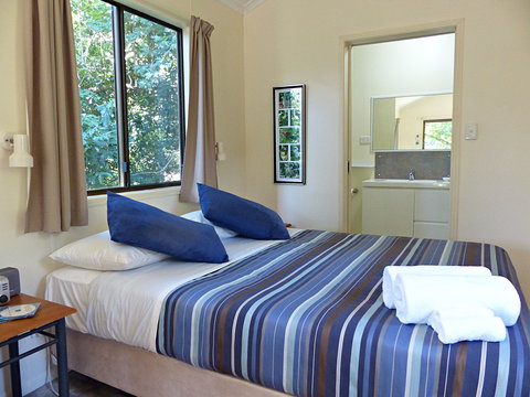 Daintree Valley Haven - Accommodation Nelson Bay 0