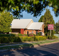 Emerald Maraboon Motor Inn - Accommodation Nelson Bay