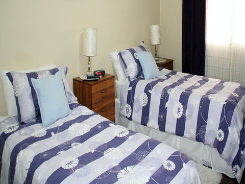 Explorers - Nelsons Bay Accommodation 7