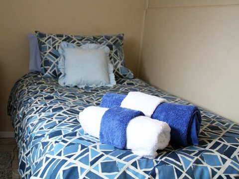 Explorers - Nelsons Bay Accommodation 8