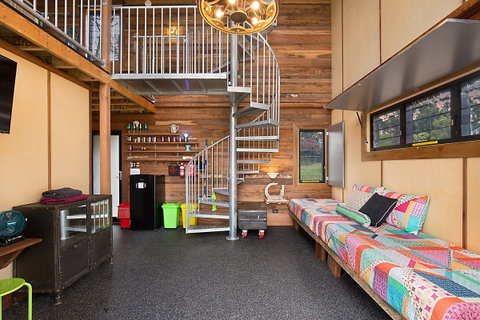 Gold Coast Tree Houses - Accommodation Nelson Bay 1