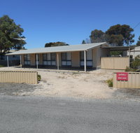 Hardwicke Beach House - Accommodation Nelson Bay